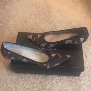 Perfect Camo Tahari inch and 1/2 heels .